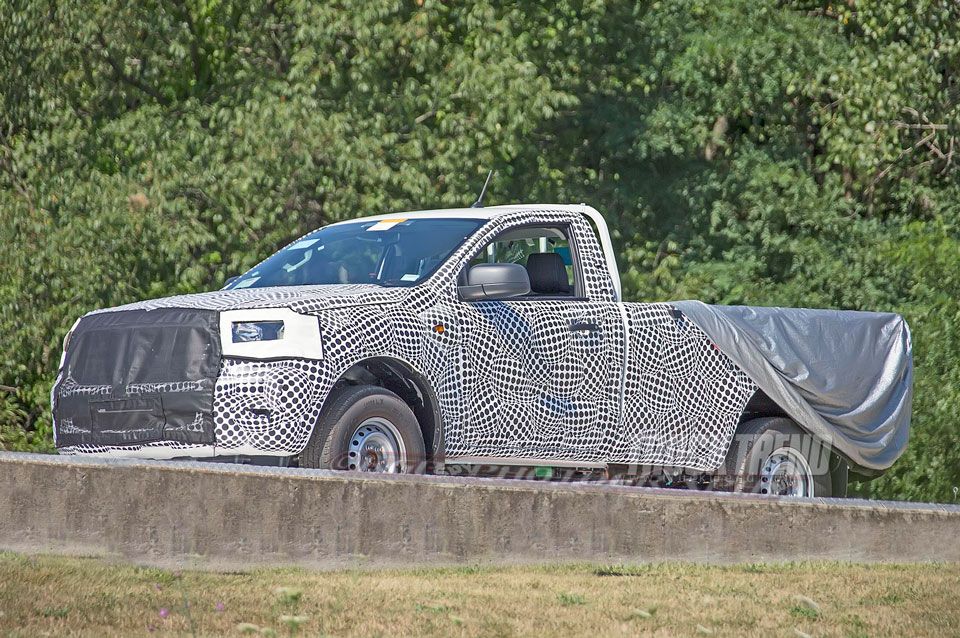 Spied 2019 Ford Ranger courtesy TruckTrend