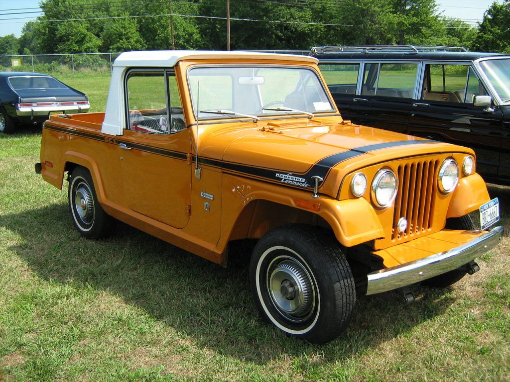 The Jeepster Commando pickup provided sporty functionality